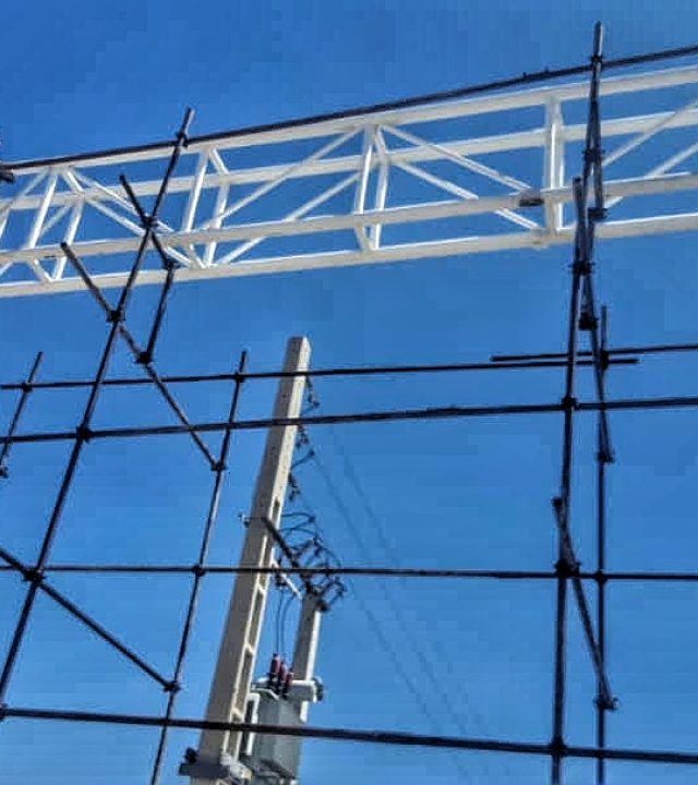 Scaffolding نصب داربست در هفده شهریور