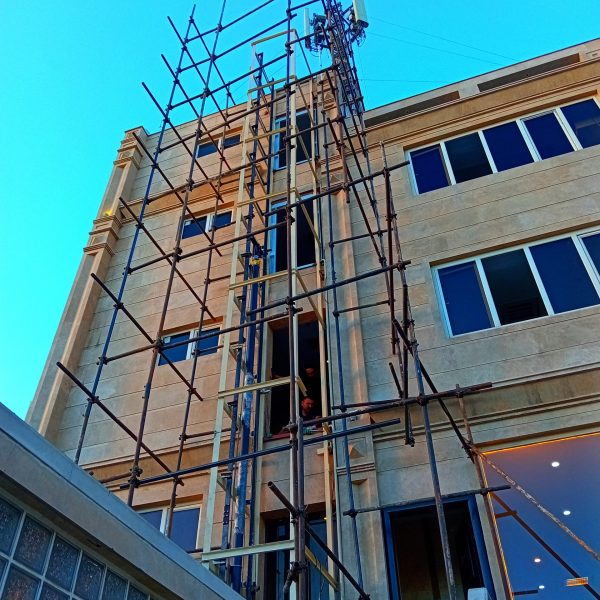 Scaffolding نصب داربست در پردیس