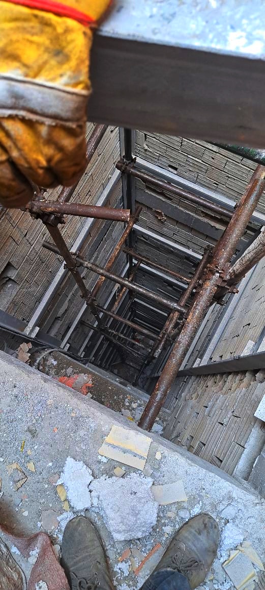 Scaffolding نصب داربست در ونک